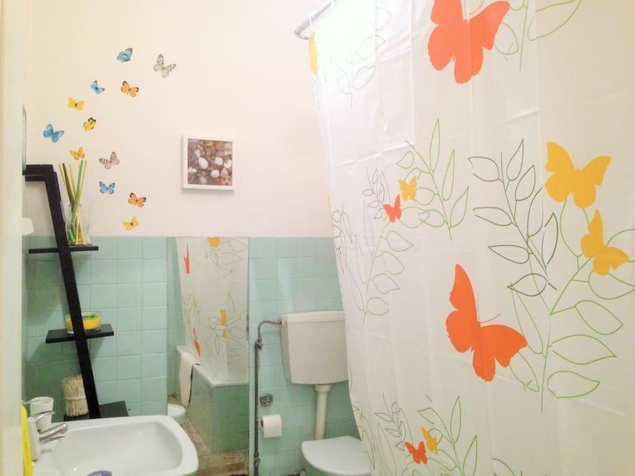 Cozy Flat Near Sao Bento Palace * Lissabon