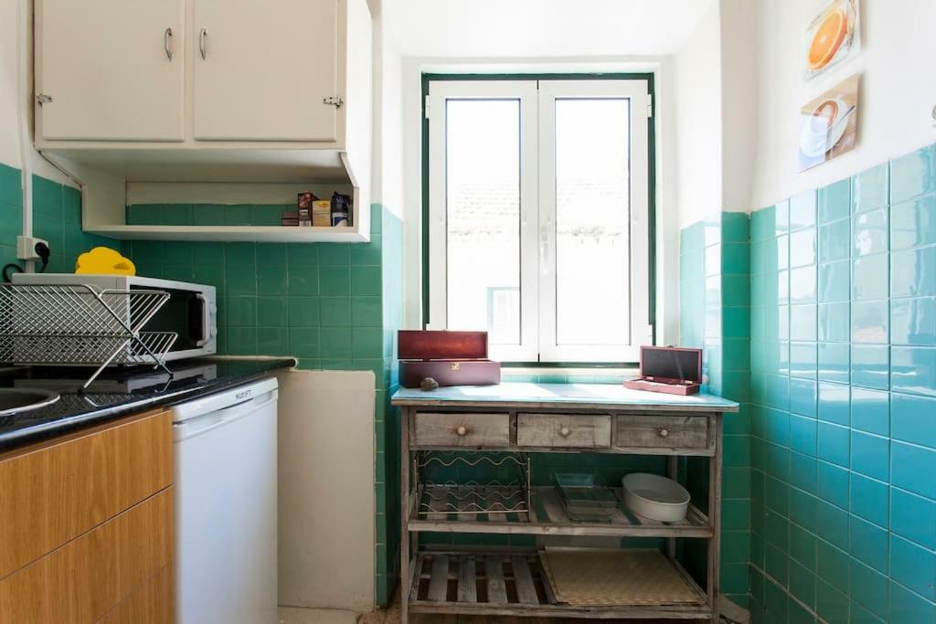 Cozy Flat Near Sao Bento Palace Apartment Lissabon